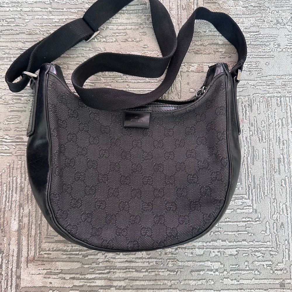Gucci Crossbody Bag - Picture 15 of 16